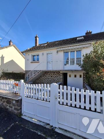Maison 2 pièces 67 m² · à Flèche · 66,9 m² · 150 000 €