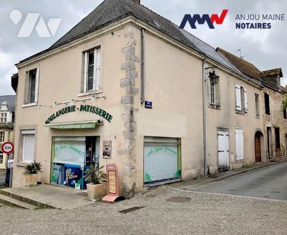 Immeuble 179 m² · à Parcé-sur-Sarthe · 179 m² · 120 000 €