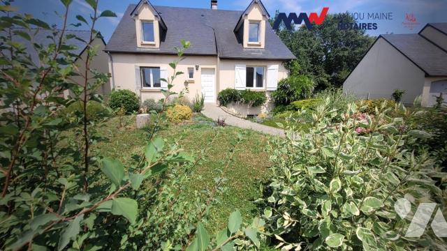 Maison 6 pièces 140 m² · à Sablé-sur-Sarthe · 140 m² · 170 000 €