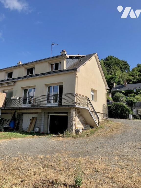 Maison 4 pièces 99 m² · à Avoise · 99 m² · 130 000 €