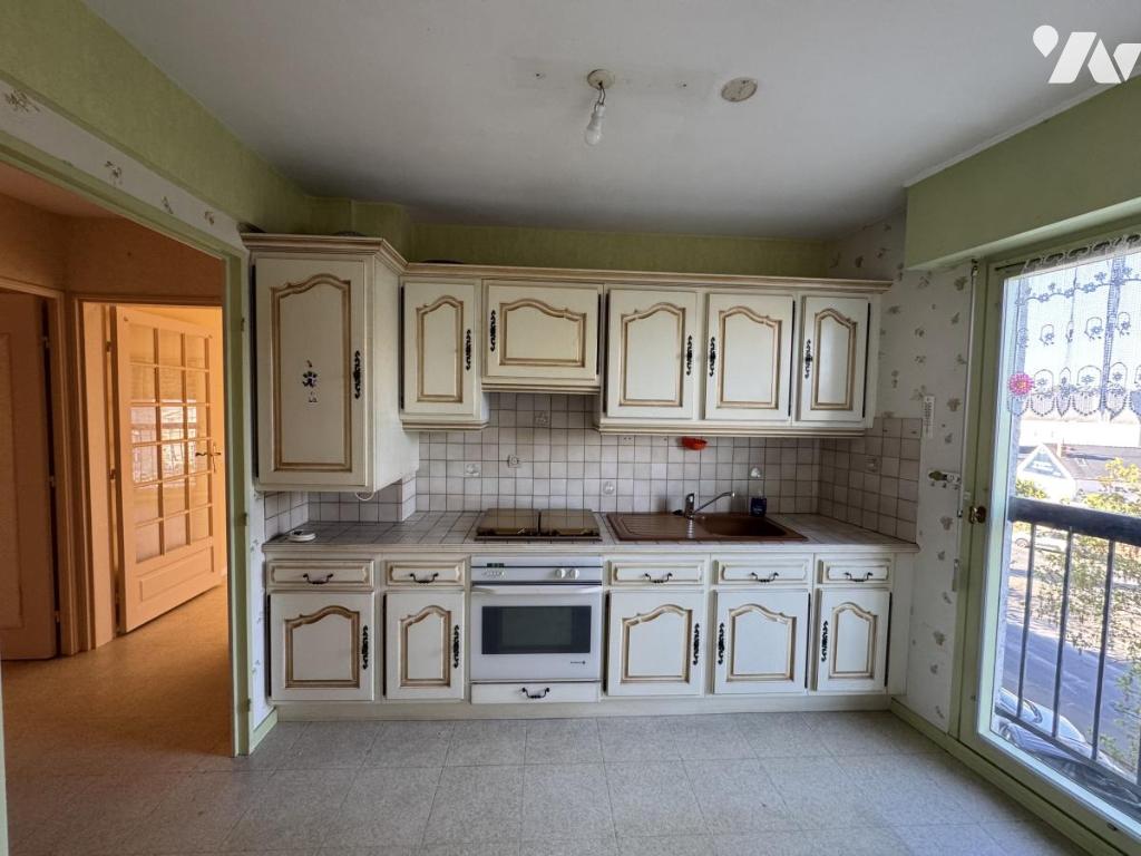 Appartement 5 pièces 87 m² · à Sablé-sur-Sarthe · 87 m² · 135 000 €