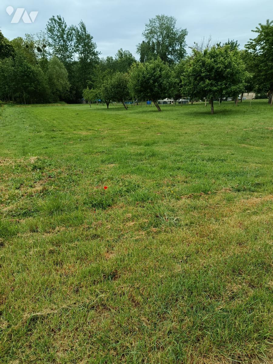 Terrain 1004 m² · à Saint-Ulphace · 1 004 m² · 20 000 €