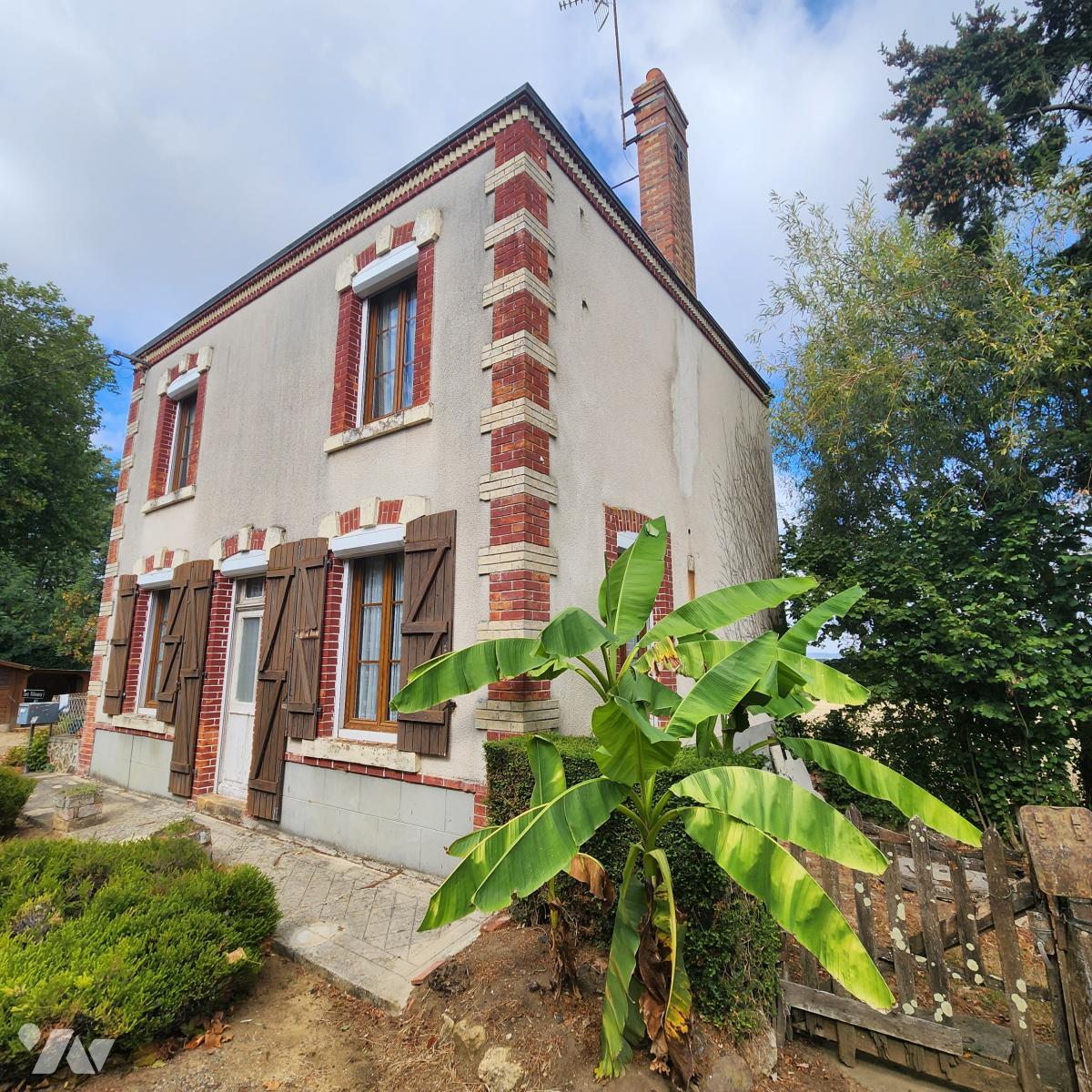 Maison 5 pièces 83 m² · à Bouër · 83 m² · 90 000 €