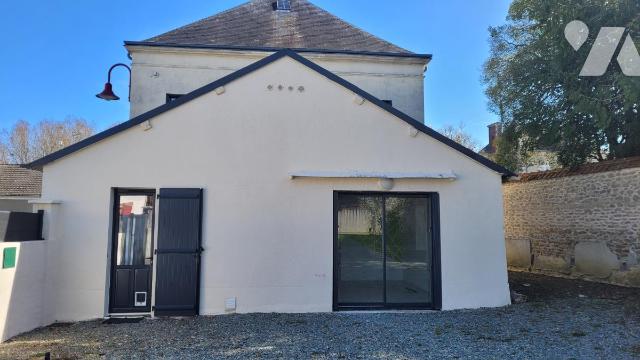 Maison 6 pièces 184 m² · à Villeneuve-en-Perseigne · 184 m² · 190 000 €