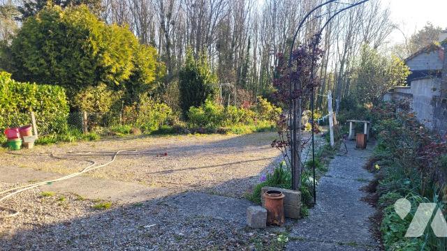 Maison 5 pièces 120 m² · à Villeneuve-en-Perseigne · 120 m² · 100 000 €