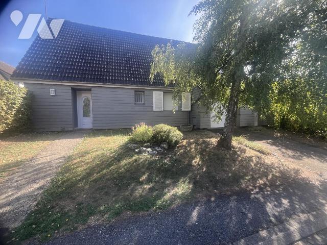 Maison 6 pièces 115 m² · à Damigny · 115 m² · 180 000 €