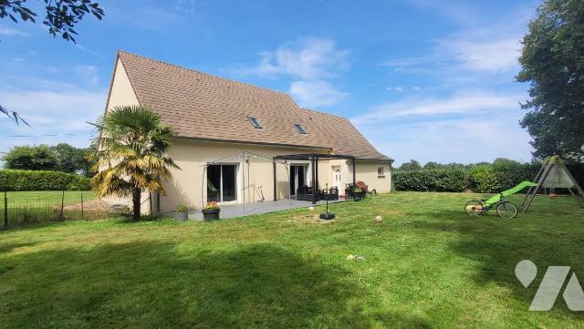 Maison 5 pièces 163 m² · à Villeneuve-en-Perseigne · 163 m² · 270 000 €