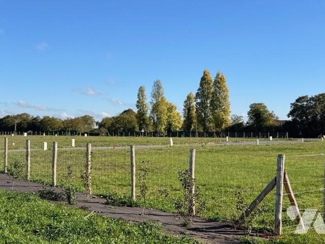 Terrain 256 m² · à Parcé-sur-Sarthe · 256 m² · 15 360 €