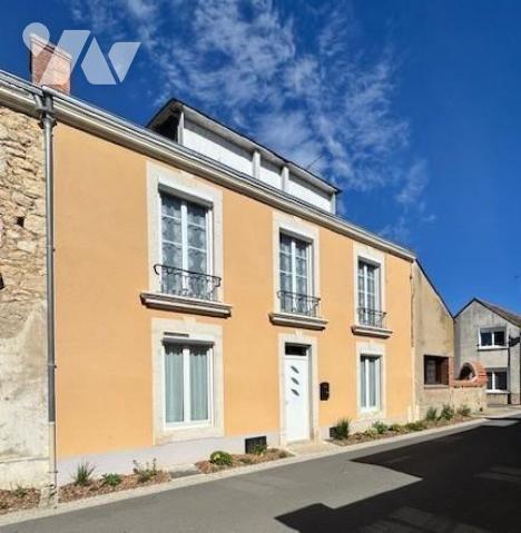 Maison 6 pièces 183 m² · à Noyen-sur-Sarthe · 183 m² · 200 000 €