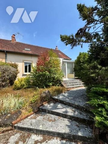 Maison 6 pièces 109 m² · à Chantenay-Villedieu · 108,6 m² · 145 000 €