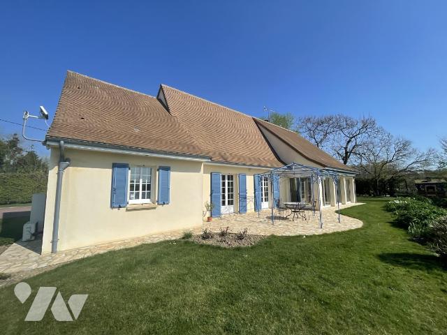 Maison 5 pièces 135 m² · à Grandchamp · 134,5 m² · 555 695 €