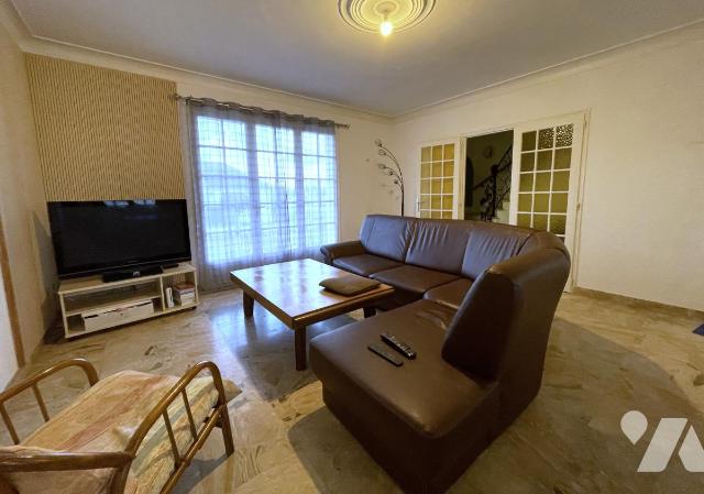 Maison 7 pièces 137 m² · à Marolles-les-Braults · 137 m² · 135 000 €