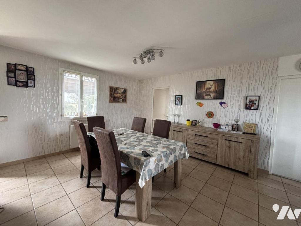 Maison 6 pièces 100 m² · à Meurcé · 100 m² · 142 000 €