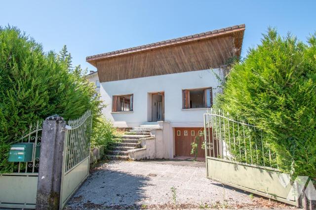 Immo-Interactif® Maison / villa YENNE