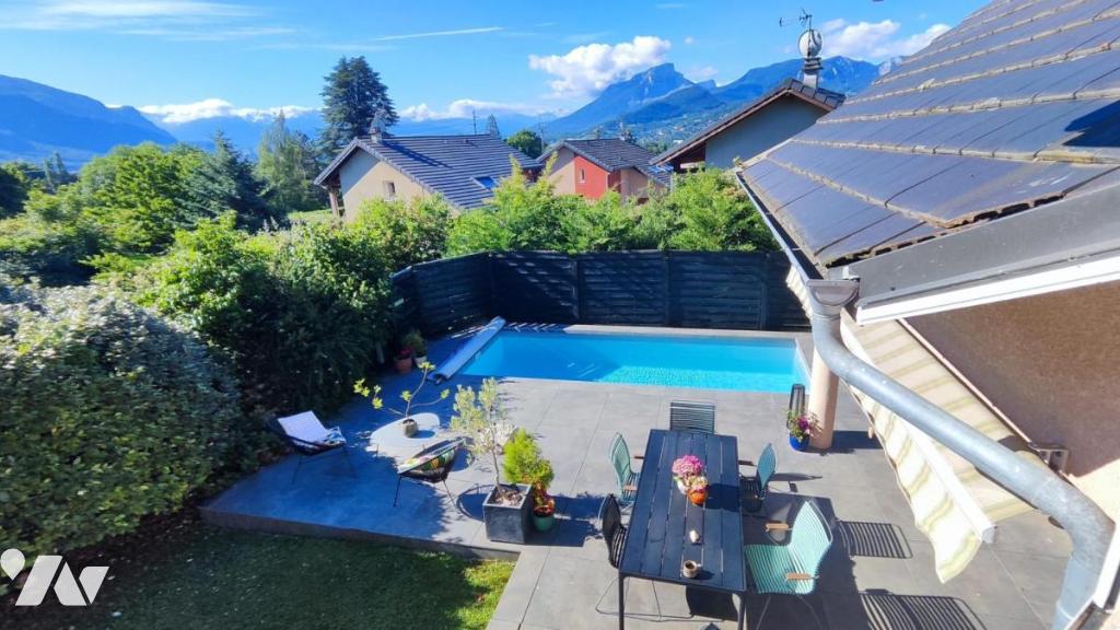 Maison 7 pièces 187 m² · à Saint-Alban-Leysse · 187 m² · 726 530 €