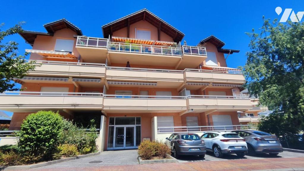 Appartement 4 pièces 80 m² · à Challes-les-Eaux · 80,4 m² · 325 440 €