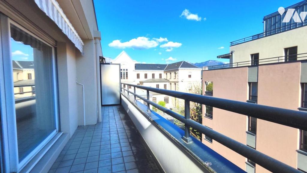 Appartement 3 pièces 86 m² · à Chambéry · 85,8 m² · 315 000 €