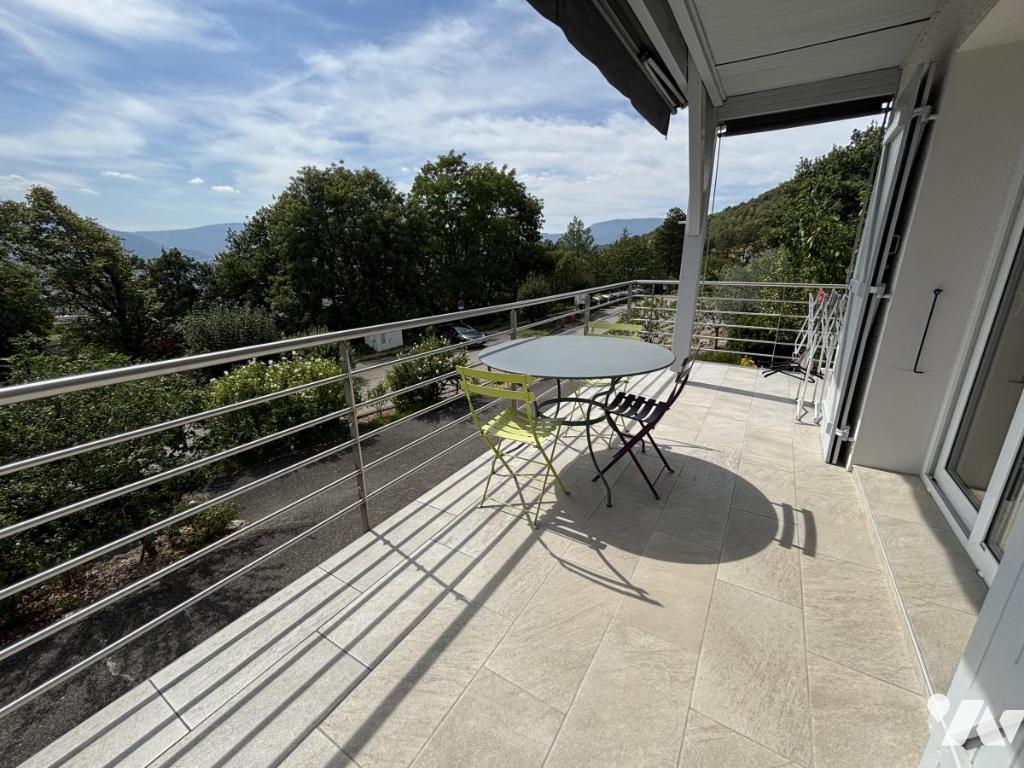 Maison 5 pièces 137 m² · à Saint-Alban-Leysse · 137 m² · 651 000 €