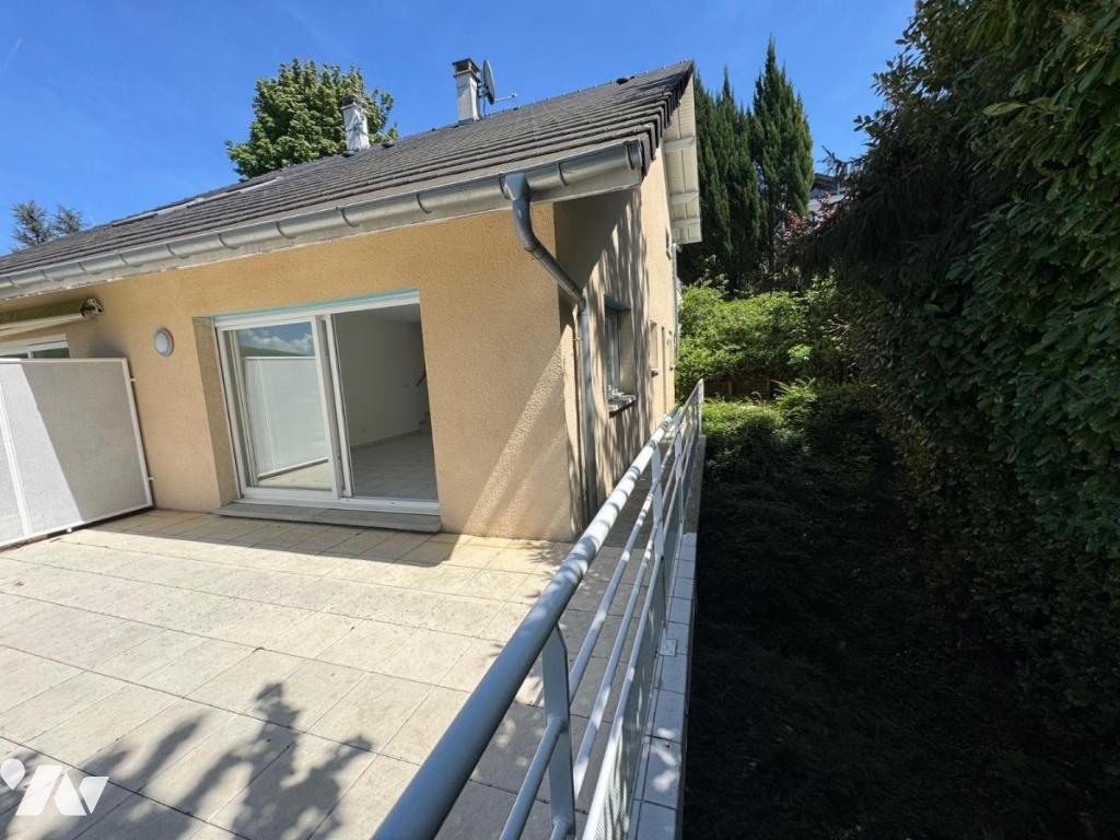 Appartement 4 pièces 105 m² · à Aix-les-Bains · 105 m² · 390 000 €