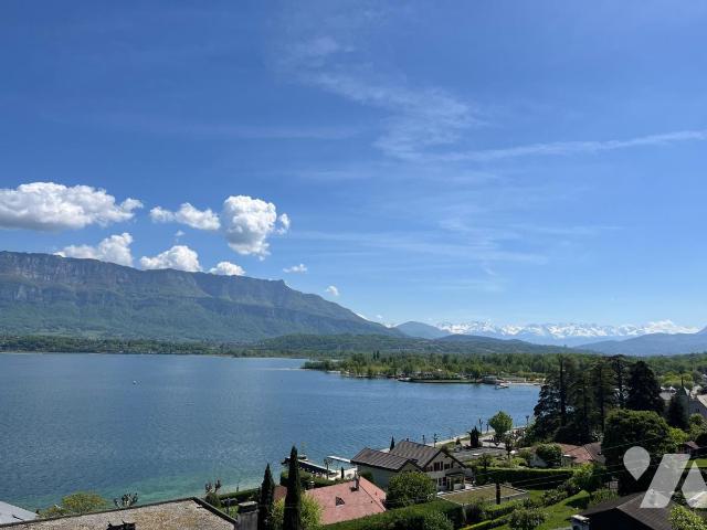 Appartement 2 pièces 46 m² · à Le Bourget-du-Lac · 46 m² · 300 000 €