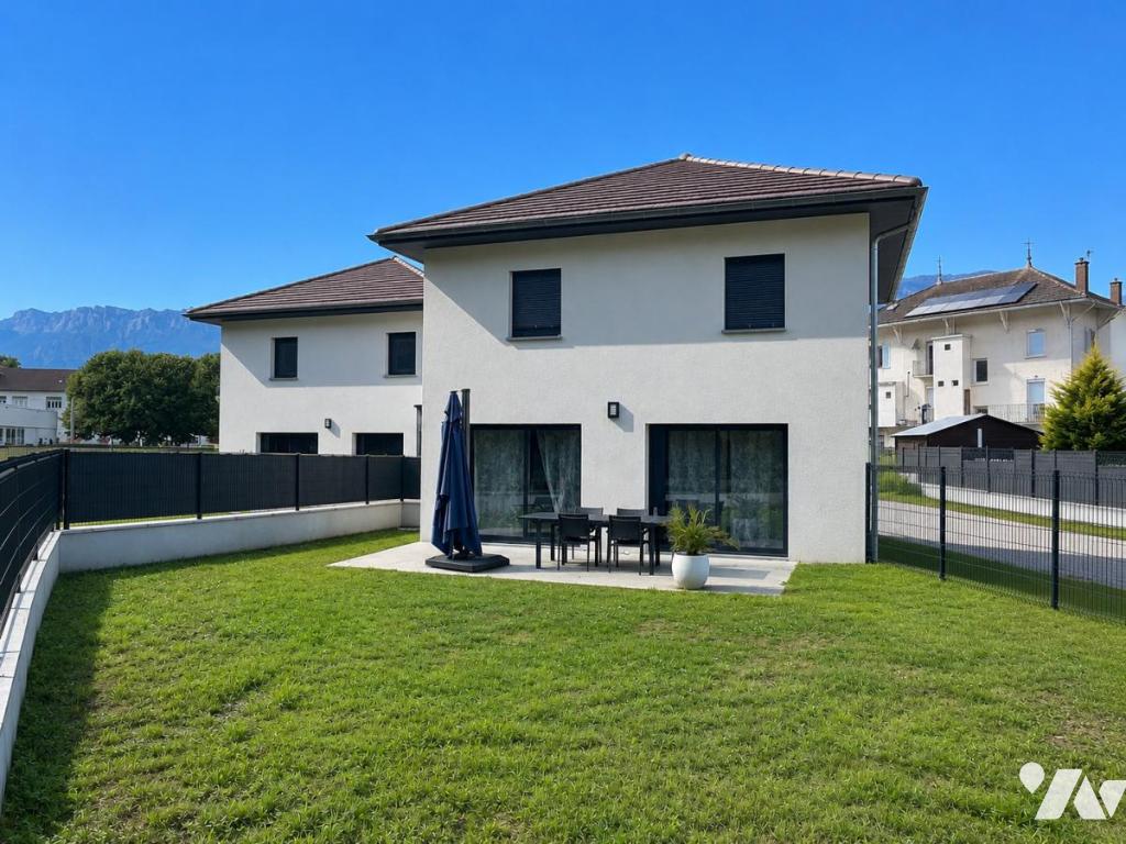Maison 4 pièces 102 m² · à Pontcharra · 102 m² · 359 500 €