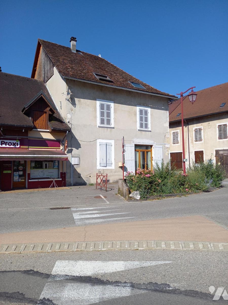 VENTE maison-ST LAURENT DU PONT (38)