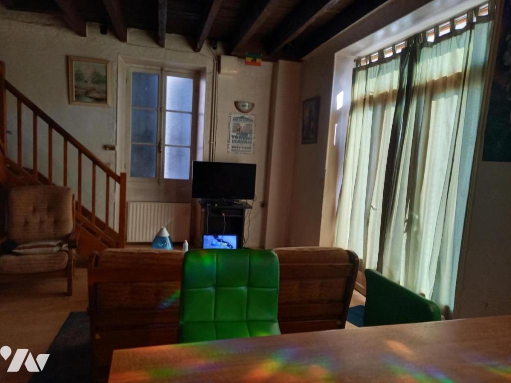 VENTE maison-ST LAURENT DU PONT (38)