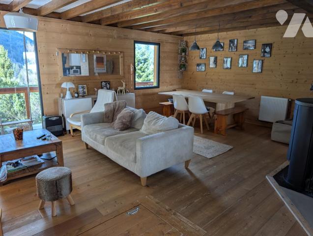 Maison 6 pièces 158 m² · à Saint-Pierre-de-Chartreuse · 158,5 m² · 490 000 €