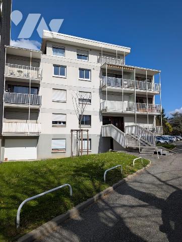 Appartement 3 pièces 74 m² · à Chambéry · 74 m² · 198 000 €