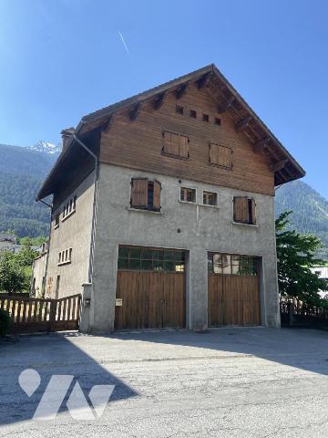 MAI 203m²