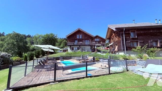 Maison 18 pièces 367 m² · à Viuz-en-Sallaz · 367,1 m² · 2 210 000 €