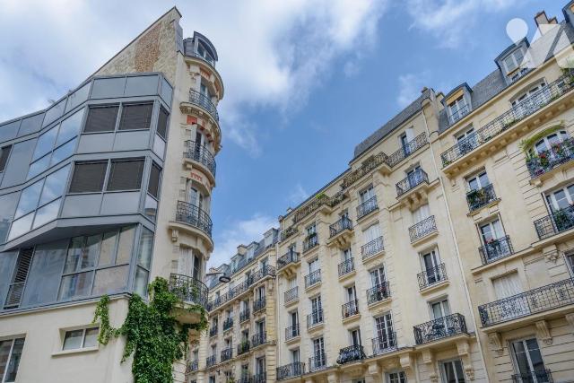 Appartement 1 pièce 33 m² · à Paris 14e Arrondissement · 33,4 m² · 253 000 €