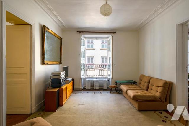 Appartement 4 pièces 75 m² · à Paris 15e Arrondissement · 75,3 m² · 744 275 €