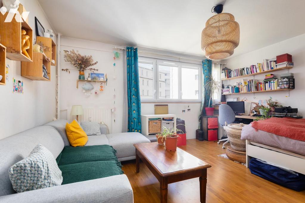 Appartement 1 pièce 34 m² · à Paris 19e Arrondissement · 34 m² · 216 250 €