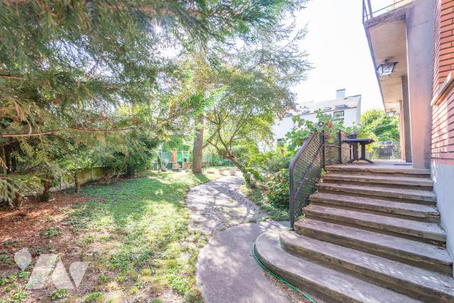 Maison 265m² — Saint-Cloud