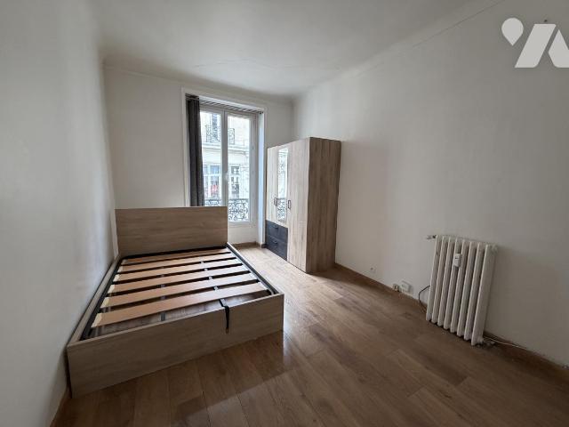 Appartement 1 pièce 18 m² · à Paris 10e Arrondissement · 17,6 m² · 165 000 €