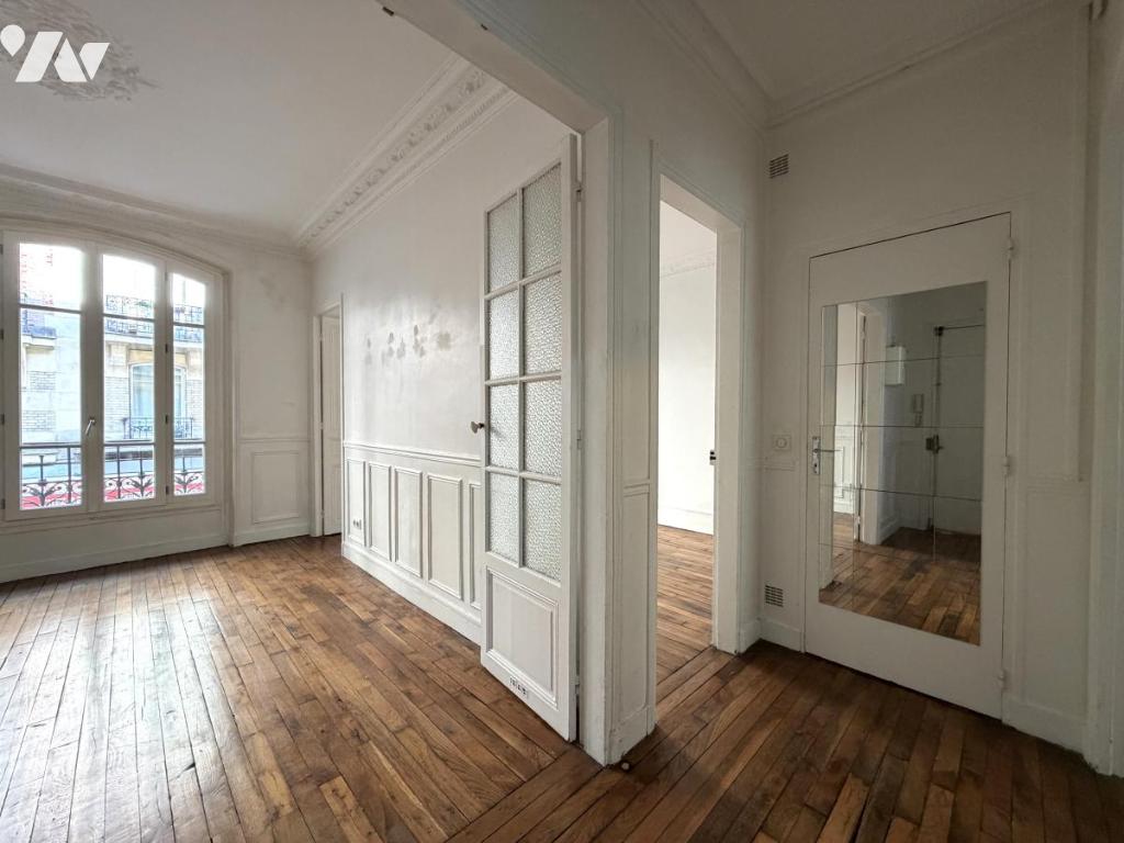 Appartement 3 pièces 47 m² · à Paris 19e Arrondissement · 46,9 m² · 377 700 €