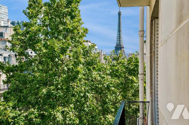 Appartement 4 pièces 65 m² · à Paris 15e Arrondissement · 65,1 m² · 600 242 €