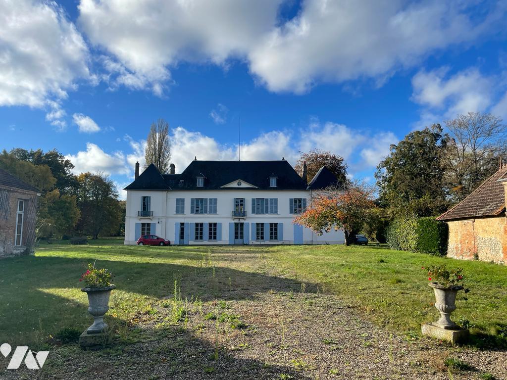 Maison 391m² — Incarville