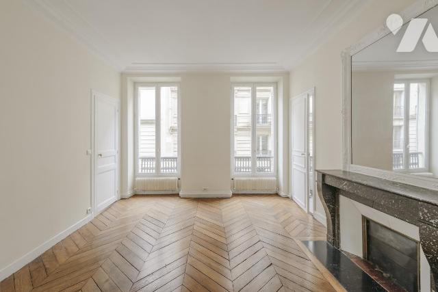 Appartement 3 pièces 65 m² · à Paris 8e Arrondissement · 65 m² · 745 200 €