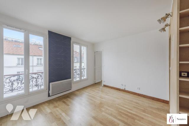 Appartement 2 pièces 34 m² · à Paris 20e Arrondissement · 34,1 m² · 310 000 €