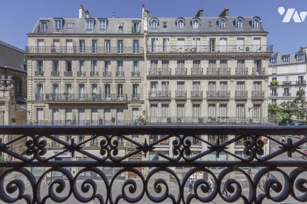 Appartement 3 pièces 69 m² · à Paris 3e Arrondissement · 69 m² · 715 000 €