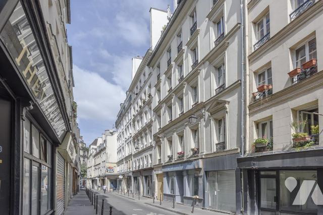 Appartement 4 pièces 76 m² · à Paris 3e Arrondissement · 76,3 m² · 877 680 €