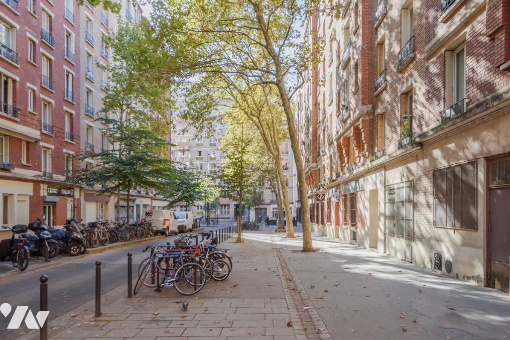 Appartement 1 pièce 18 m² · à Paris 20e Arrondissement · 18,4 m² · 160 000 €