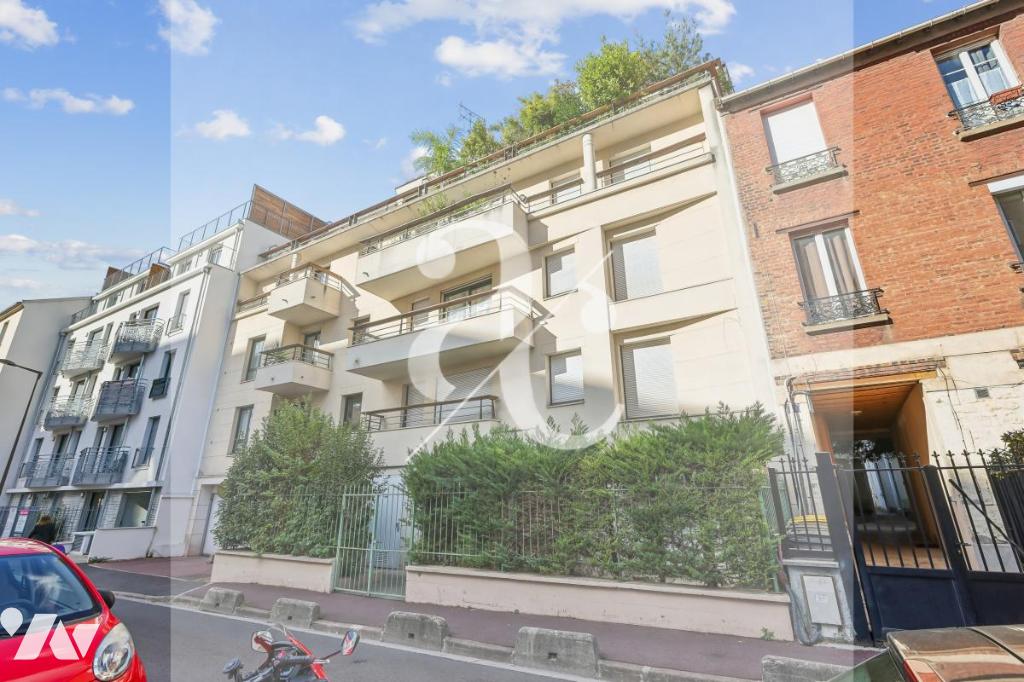 Appartement 1 pièce 25 m² · à Suresnes · 25,3 m² · 205 000 €