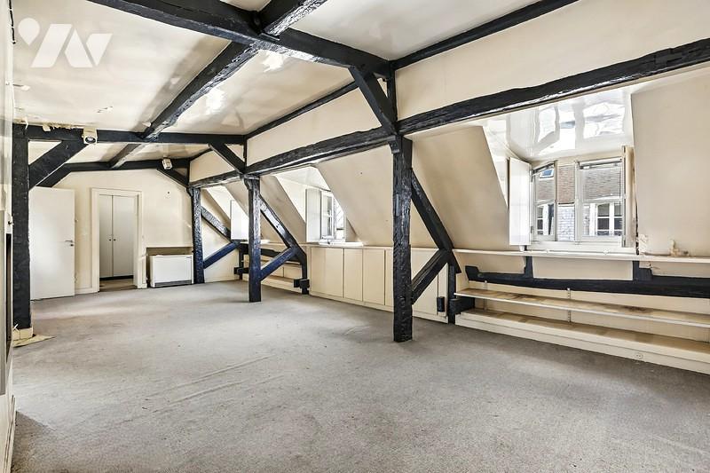 Appartement 3 pièces 77 m² · à Paris 3e Arrondissement · 77,1 m² · 813 282 €