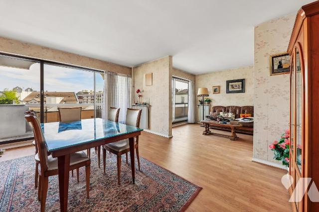 Appartement 4 pièces 81 m² · à Clichy · 81,3 m² · 596 000 €