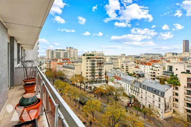 Appartement 5 pièces 117 m² · à Paris 14e Arrondissement · 116,8 m² · 958 000 €