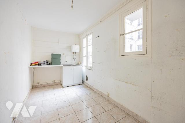 Appartement a louer paris-1er-arrondissement - 4 pièce(s) - 89.84 m2 - Surfyn