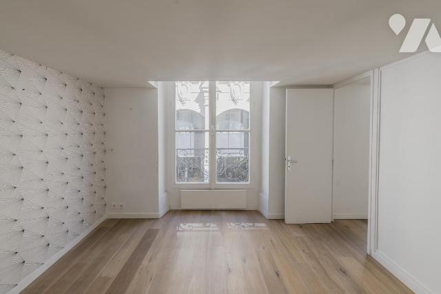 Appartement a vendre  - 5 pièce(s) - 258.16 m2 - Surfyn